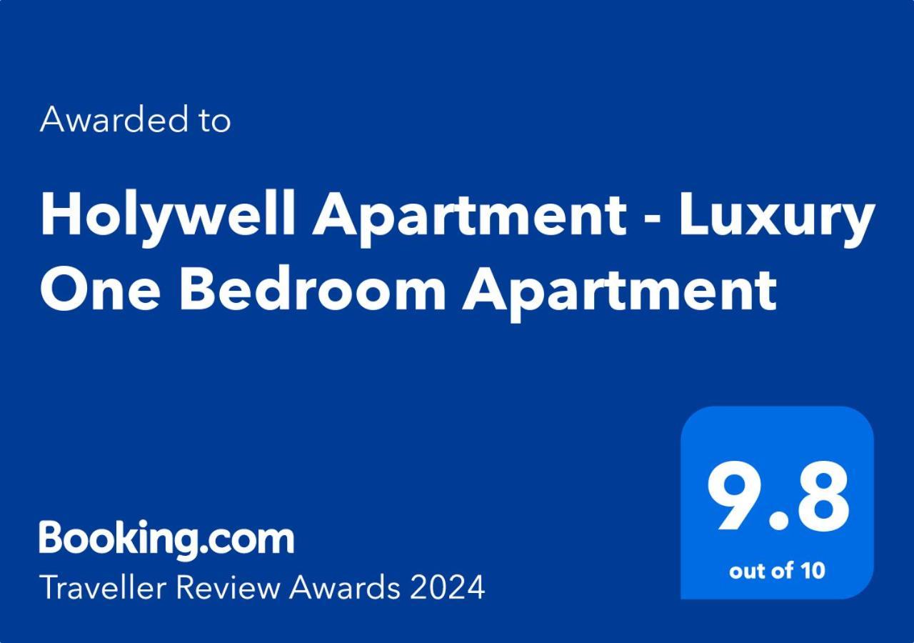 Holywell Apartment - Luxury One Bedroom Apartment Extérieur photo